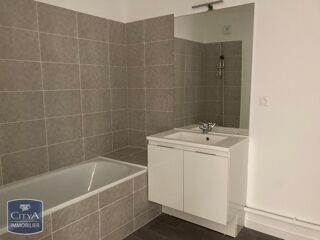  Appartement à louer 3 pièces 68 m²