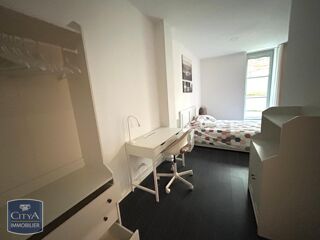  Appartement à louer 3 pièces 53 m²