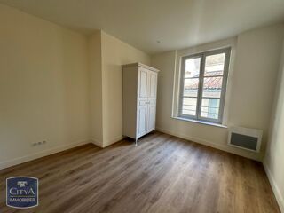  Appartement à louer 3 pièces 71 m²