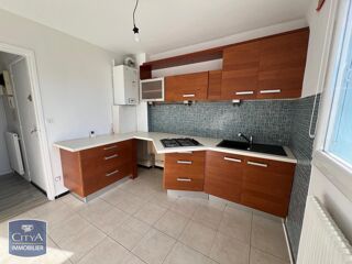  Appartement à louer 3 pièces 73 m²