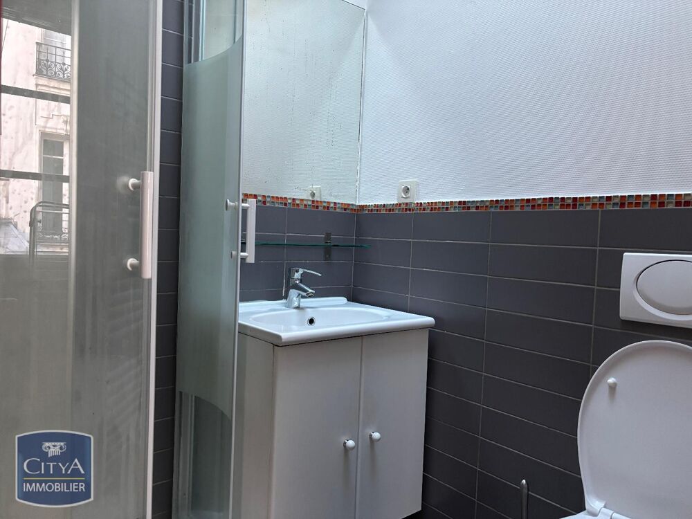 location Appartement - 1 pièce(s) - 15 m² Paris 7
