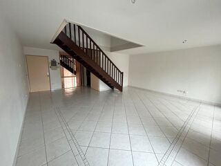  Appartement � louer 5 pi�ces 120 m�