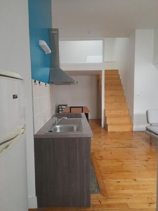  Appartement à louer 2 pièces 40 m²