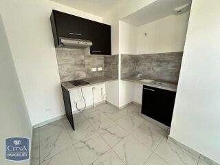  Appartement à louer 2 pièces 38 m²