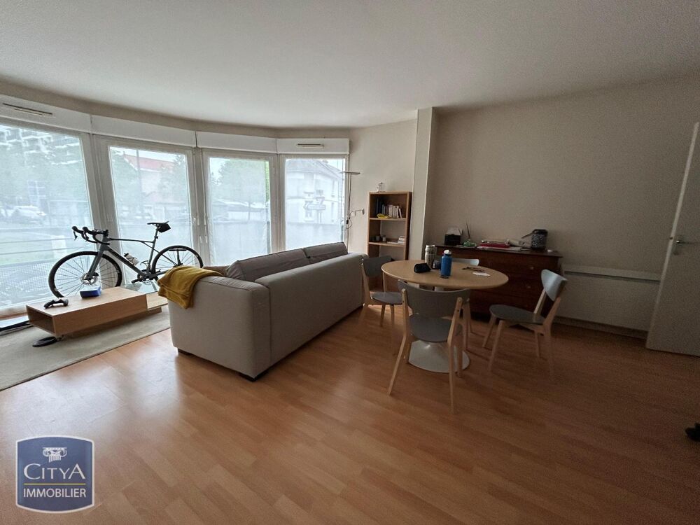 location Appartement - 2 pièce(s) - 50 m² Tours (37000)