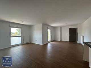  Appartement à louer 3 pièces 64 m²