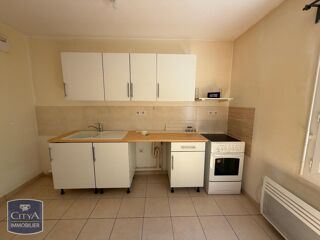  Appartement à louer 1 pièce 28 m²