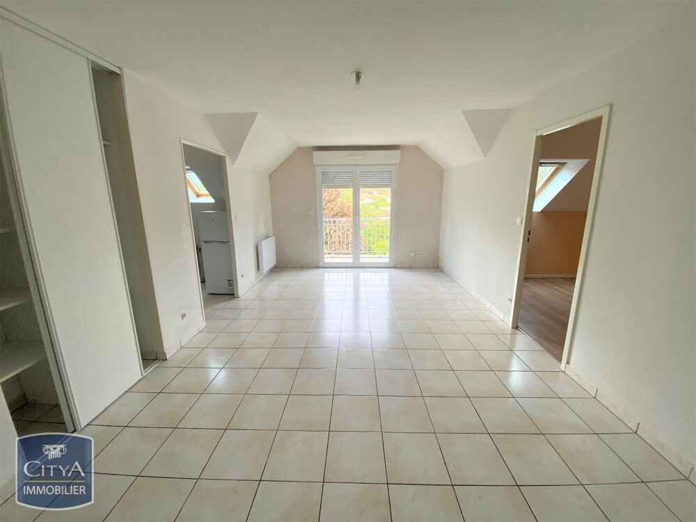 location Appartement - 2 pièce(s) - 56 m² Beaupréau (49600)