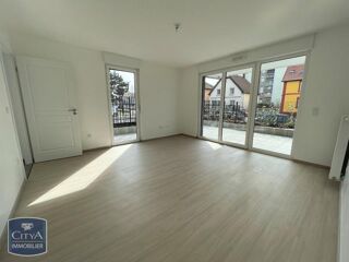  Appartement à louer 4 pièces 78 m²