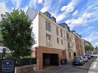  Parking / Garage � louer 