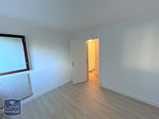  Appartement à louer 2 pièces 44 m²