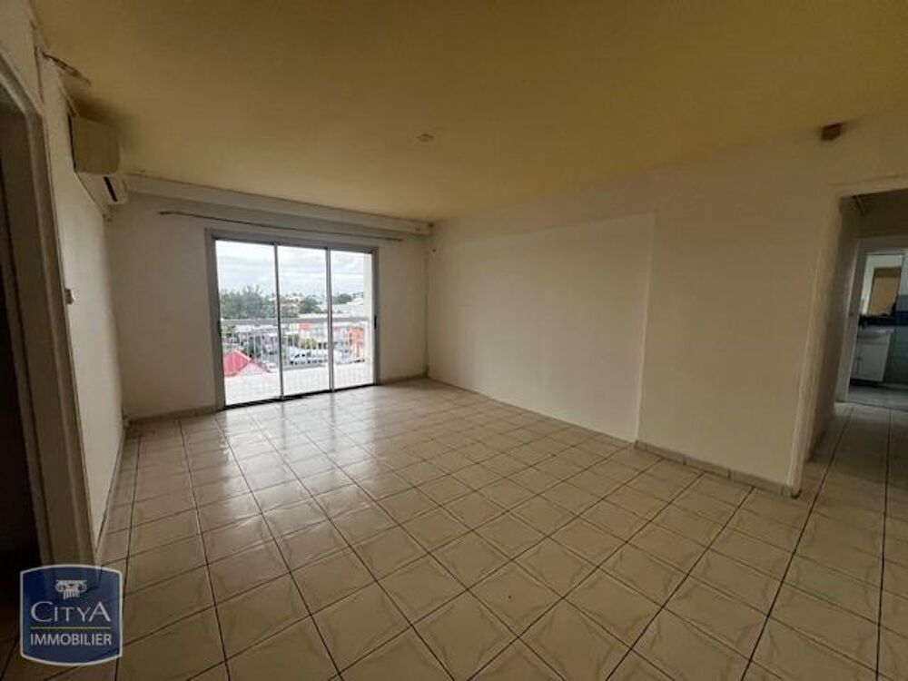 EXCLUSIVITE A LOUER - APPARTEMENT 4 PIECES - LE PORT - B....