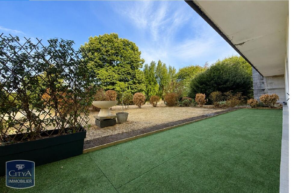 location Appartement - 3 pièce(s) - 79 m² Metz (57050)