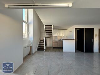  Appartement à louer 2 pièces 55 m²