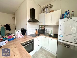  Appartement à louer 2 pièces 65 m²