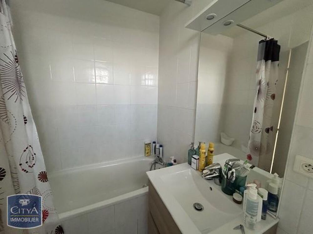 location Appartement - 1 pièce(s) - 31 m² Clermont-Ferrand (63000)