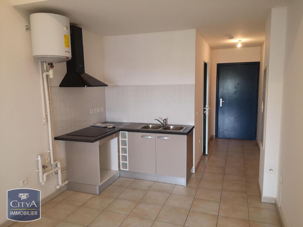 location Appartement - 1 pièce(s) - 23 m² Sainte-Clotilde (97490)