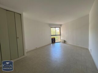  Appartement à louer 1 pièce 23 m²