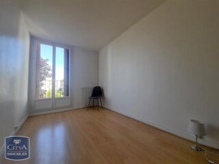  Appartement à louer 3 pièces 56 m²