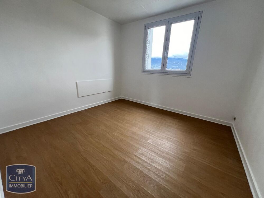 location Appartement - 3 pièce(s) - 56 m² Saint-Martin-d'Hères (38400)
