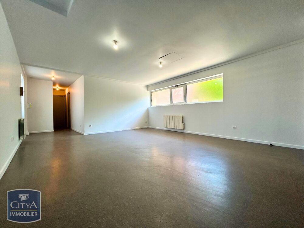 location Appartement - 3 pièce(s) - 76 m² Hautmont (59330)