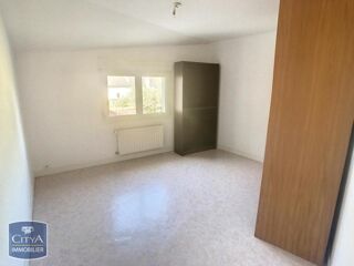  Appartement à louer 4 pièces 72 m²