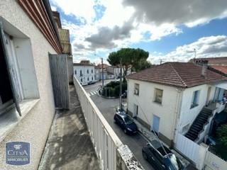  Appartement à louer 2 pièces 55 m²