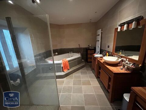  Maison  louer 6 pices 261 m