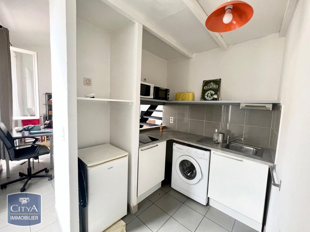 location Appartement - 1 pièce(s) - 38 m² Nîmes (30000)