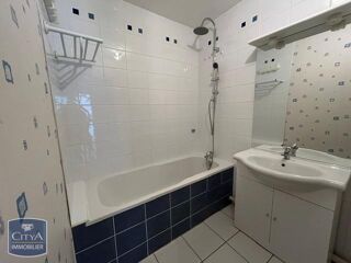  Appartement à louer 3 pièces 67 m²