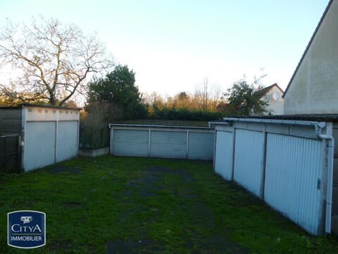  Parking / Garage � louer 