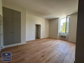  Appartement à louer 2 pièces 47 m²