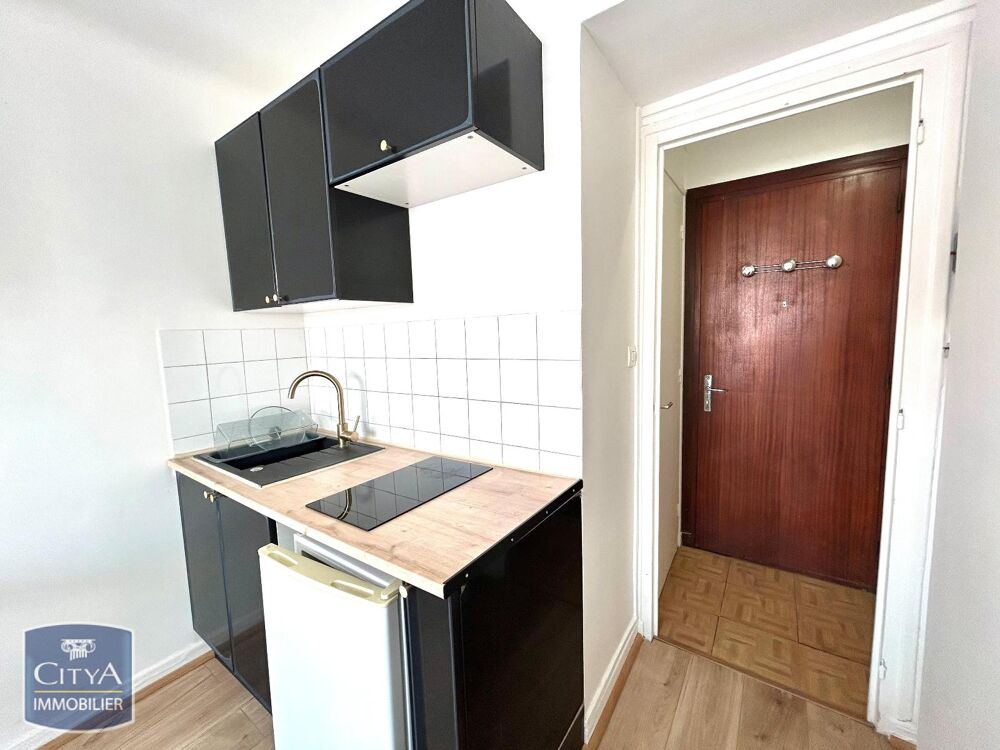 EXCLUSIVITÉ - STUDIO MEUBLE RUE ETIENNE BOISSON - ST ETI....