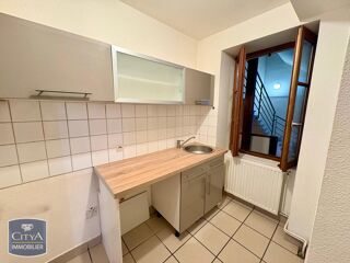  Appartement à louer 3 pièces 52 m²