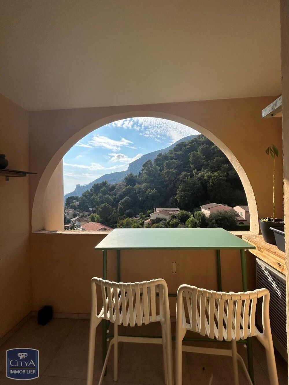 location Appartement - 3 pièce(s) - 78 m² Roquebrune-Cap-Martin (06190)