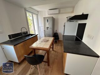  Appartement à louer 3 pièces 53 m²