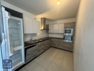  Appartement à louer 4 pièces 91 m²