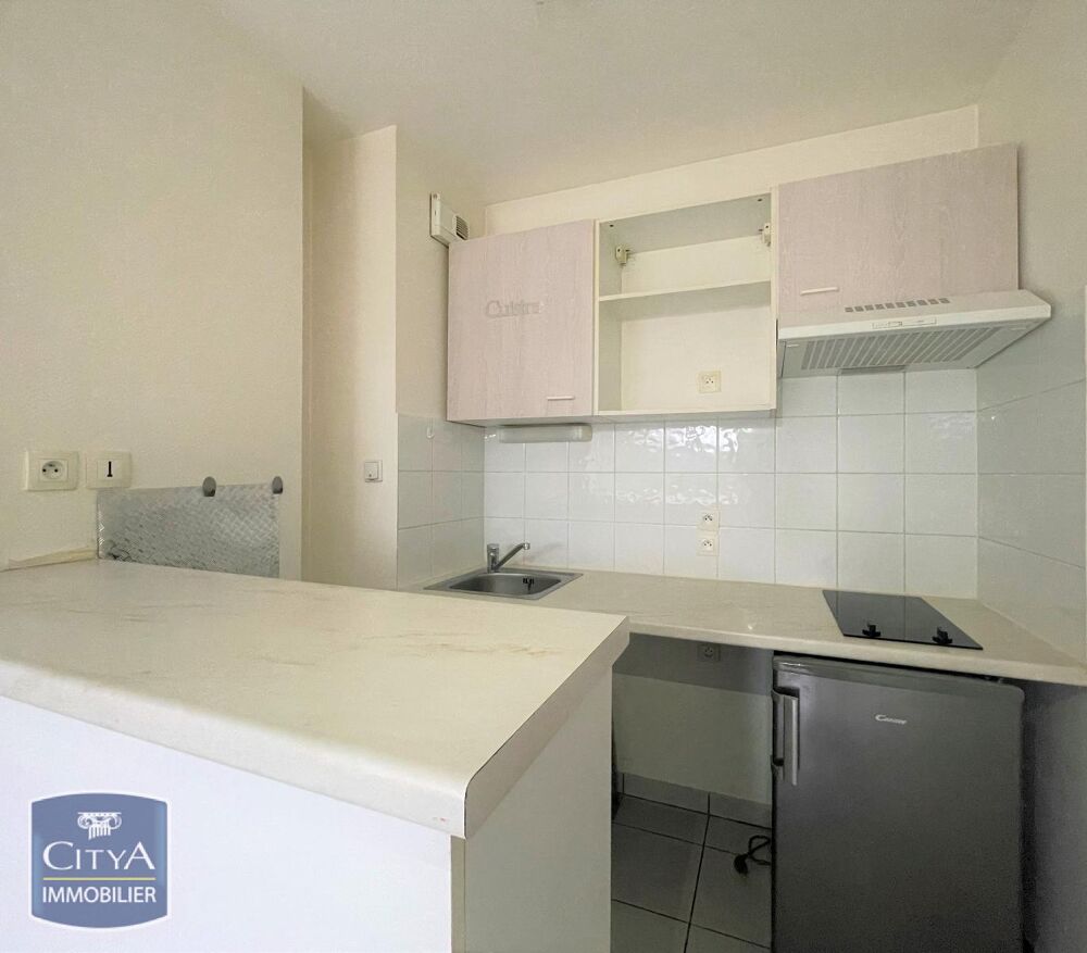 location Appartement - 2 pièce(s) - 34 m² Coutras (33230)