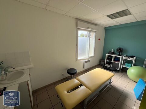 * LOCAL PROFESSIONNEL * À Vérétz (37270), un local pr... 1597 37270 Veretz