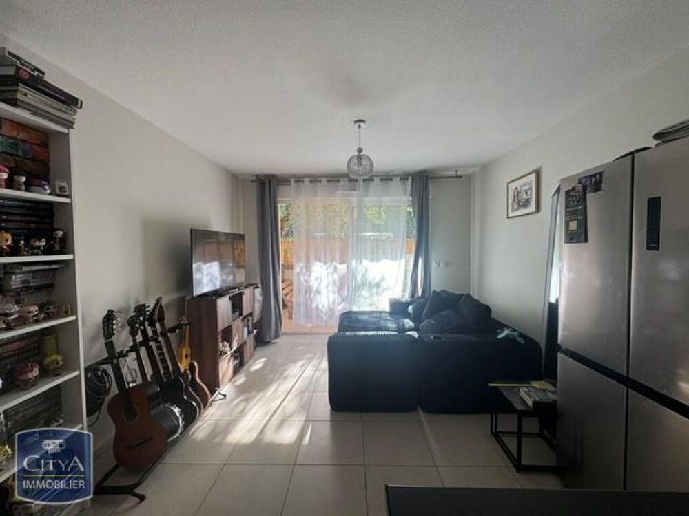 EXCLUSIVITÉ - APPARTEMENT T2 AVEC TERRASSE DANS RÉSIDENC....