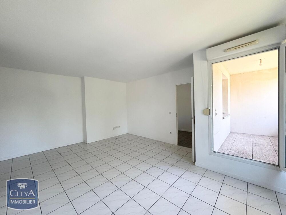 location Appartement - 2 pièce(s) - 55 m² Cambrai (59400)
