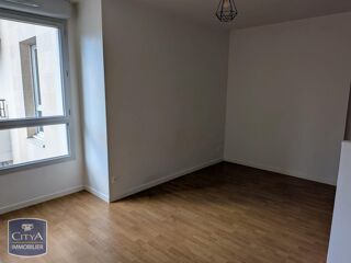  Appartement à louer 1 pièce 35 m²