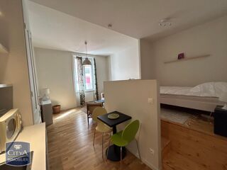  Appartement à louer 1 pièce 33 m²