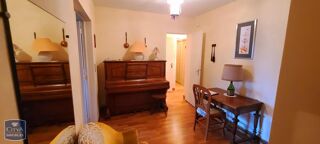  Appartement à louer 3 pièces 90 m²