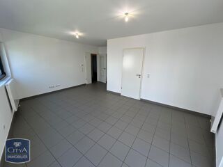  Appartement à louer 3 pièces 72 m²