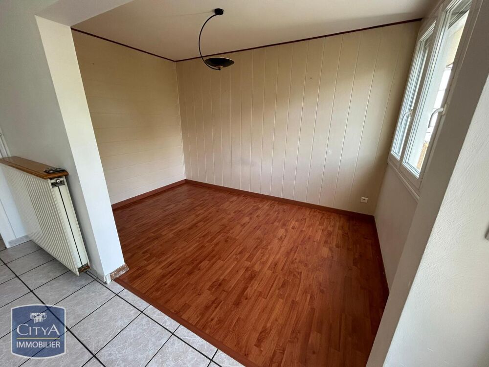 location Appartement - 3 pièce(s) - 79 m² Cholet (49300)