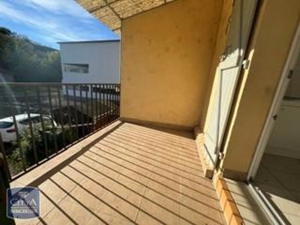 location Appartement - 3 pièce(s) - 54 m² Auzat-la-Combelle (63570)