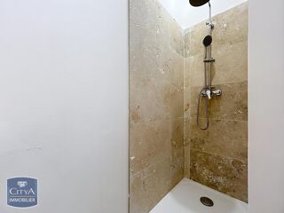  Appartement à louer 1 pièce 34 m²