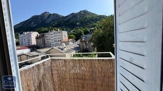  Appartement à louer 3 pièces 72 m²