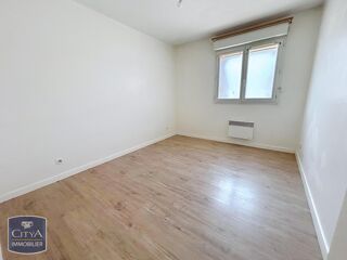  Appartement à louer 3 pièces 64 m²